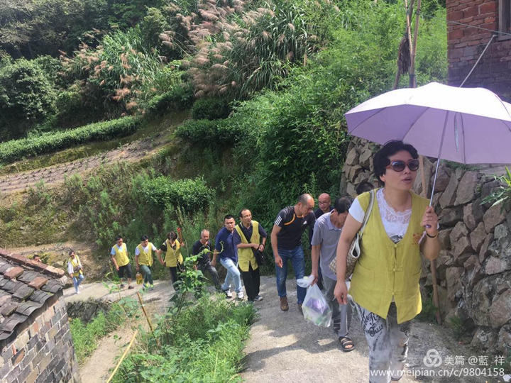 “般若堂慈善”农历六月开展偏远寺院的供僧善行 “般若堂慈善”农历六月开展偏远寺院的供僧善行